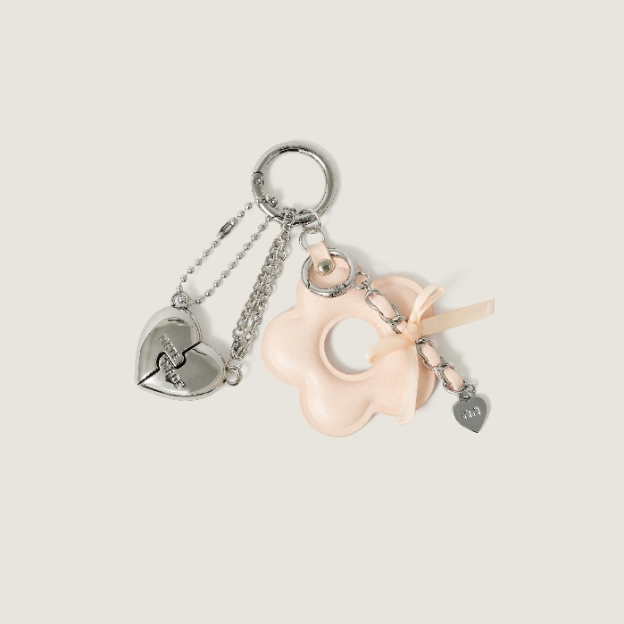Set Quà Tặng MATE MADE Cloudy Small Talk Box, Túi Đeo Vai Cloudy Kèm Charm, Vòng Tay, Hộp Quà Hồng, Tặng Bạn Gái | BigBuy360 - bigbuy360.vn