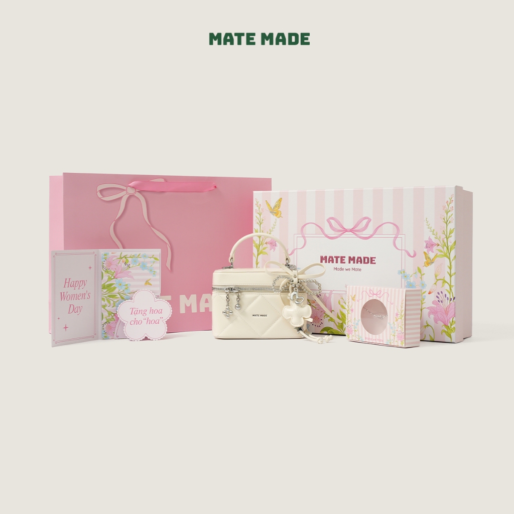 Set Quà Tặng MATE MADE Son Soft Talk Box, Túi Xách Tay Son Kèm Charm, Vòng Tay, Hộp Quà Hồng (Tặng B