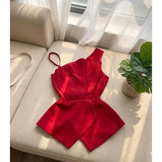 áo peplum lệch vai