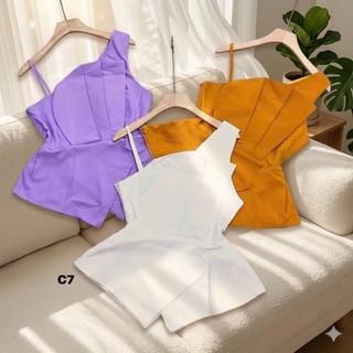 áo peplum lệch vai