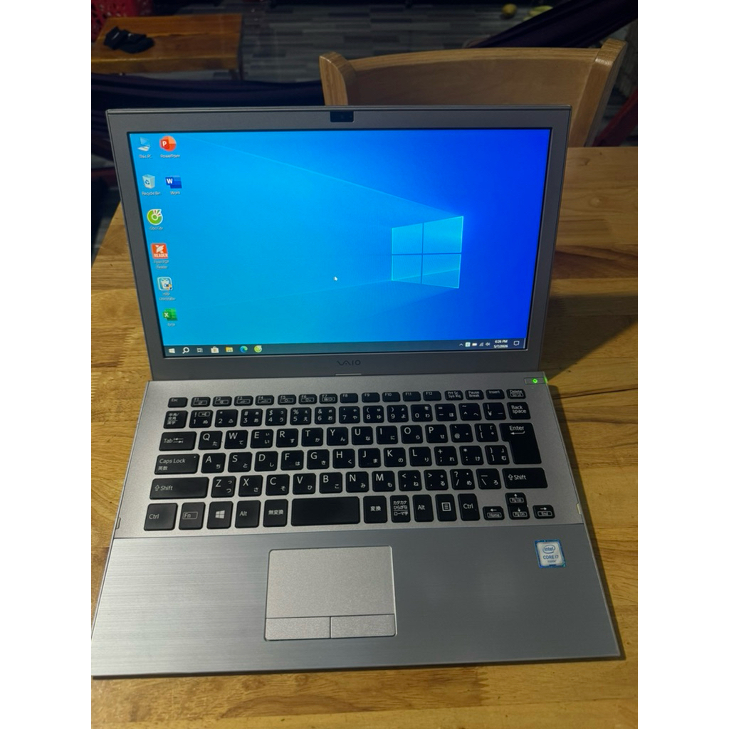 laptop sony i7 6500u/8g/ssd 256g đẹp