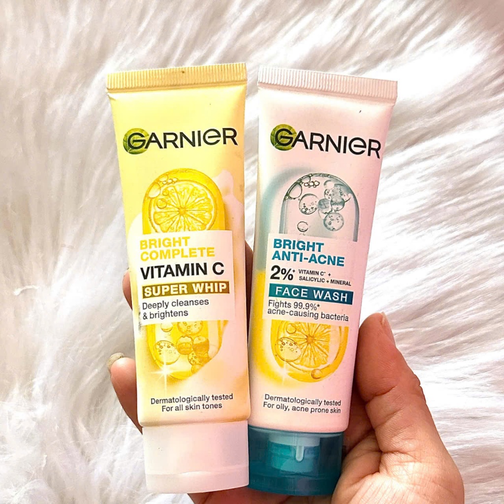 Sữa Rửa Mặt Garnier Bright Complete Vitamin C & Bright Anti-Acne 50ml ✨