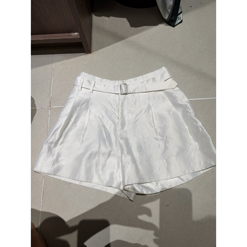thanh lý quần đùi nữ elise size s, thanh lí quần short elise size s