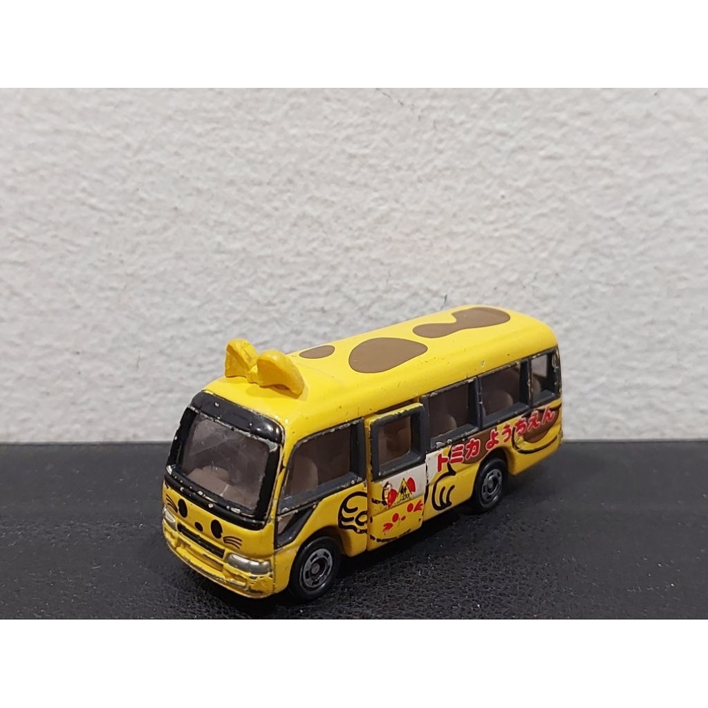 Xe mô hình Tomica No.118 Toyota Coaster Kindergarten Bus  - Made in China