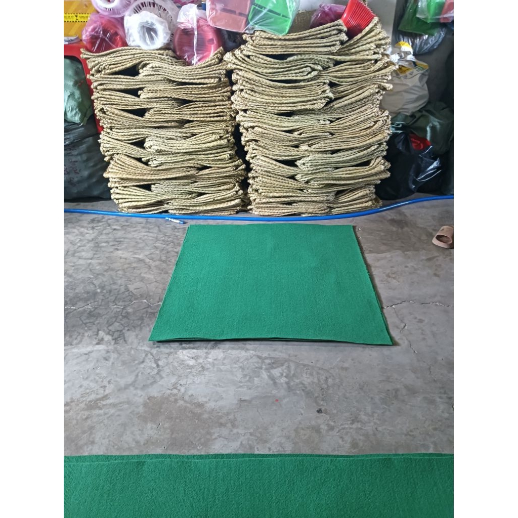 Thảm lót bội gà 1m vuông bằng cỏ nhân tạo