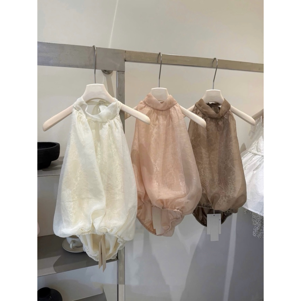 𝗦𝗵𝘆𝗻𝗦𝘁𝘂𝗱𝗶𝗼 🐱| ÁO VOAN LAYER REN CỔ YẾM BỒNG