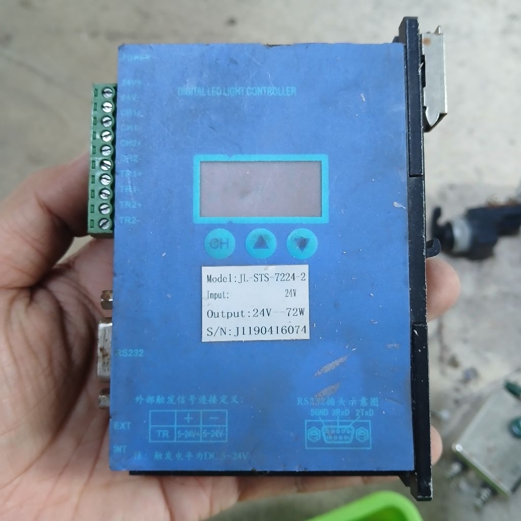 Bộ điều khiển đèn LED kỹ thuật số (Digital LED Light Controller), model JL-STS-7224-2