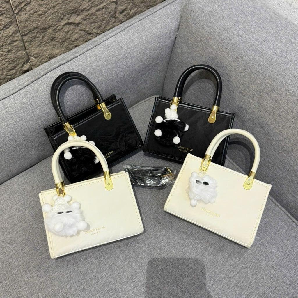 Túi Xách Nữ BM70 Chất Da Nhung Mịn Dáng Hộp 2 Quai Tặng Kèm Charm Túi Size 20 Khá Rộng Đủ Để Đựng Nh