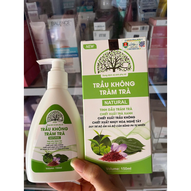 Dung Dịch Vệ Sinh Trầu Không Tràm Trà