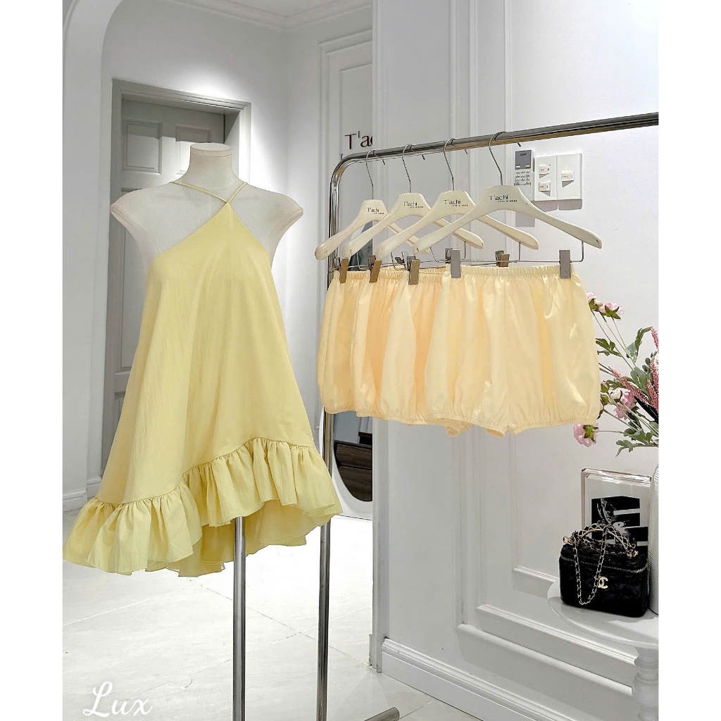 Đầm nữ 2 dây dáng yếm bèo tầng dáng xòe tiểu thư màu vàng bơ phong cách Hàn Quốc đi biển, du lịch, chụp ảnh | BigBuy360 - bigbuy360.vn
