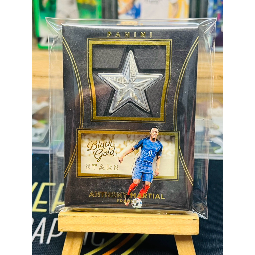 Thẻ bóng đá Anthony Martial France Panini Black Gold 2016/17
