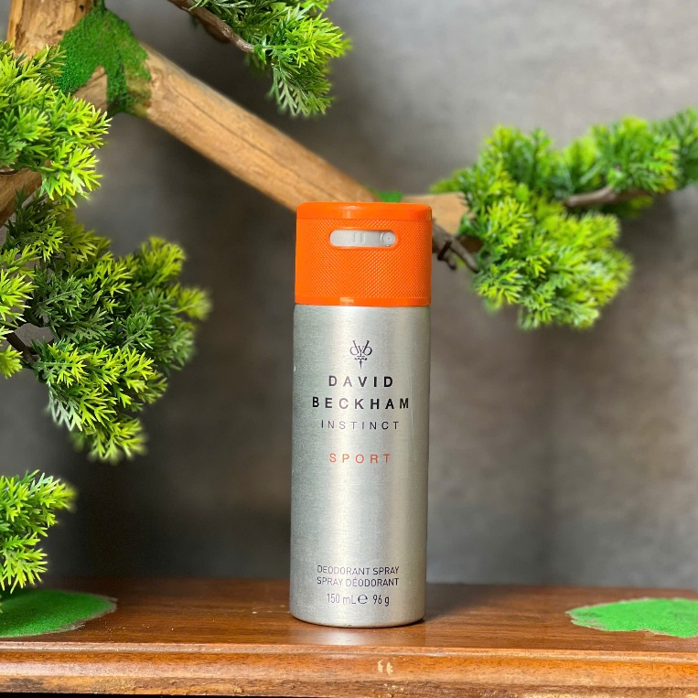 Xịt khử mùi toàn thân David Beckham Instinct Sport dành cho nam.
