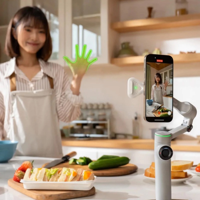 Gimbal Chống Rung Điện Thoại Insta360 Flow 2 AI Tracker | Chống Rung 3 Trục | Tự Động Nhận Diện | BigBuy360 - bigbuy360.vn