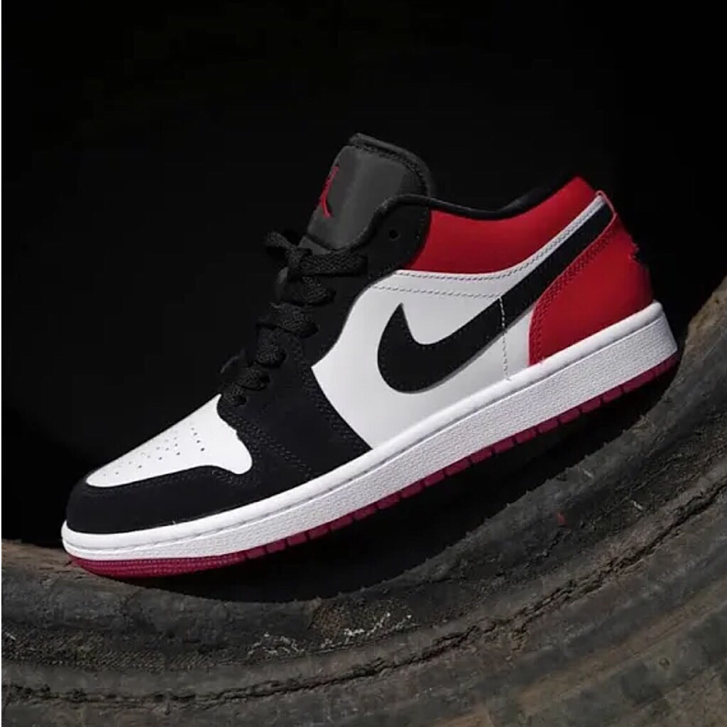 Giày Nike Air Jordan 1 Low Black Toe