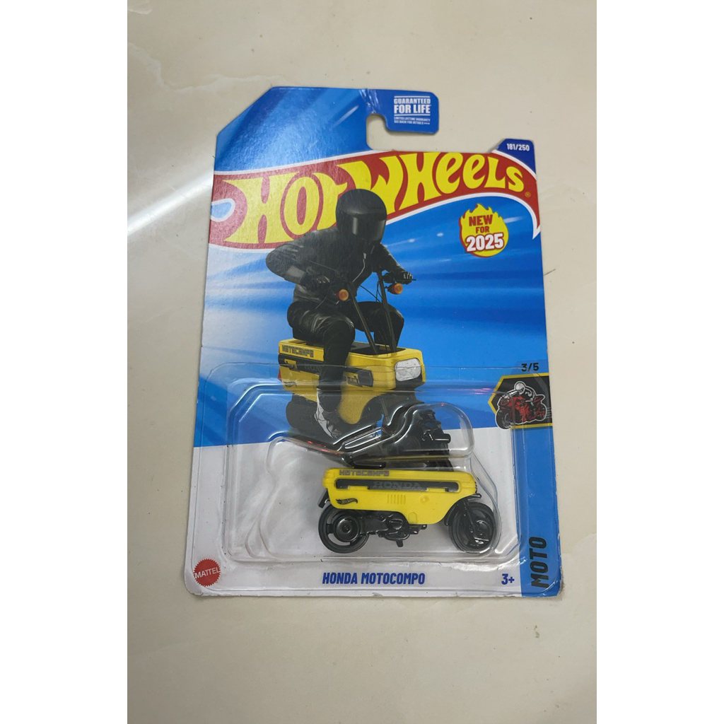 xe đồ chơi hot wheel mẫu mới