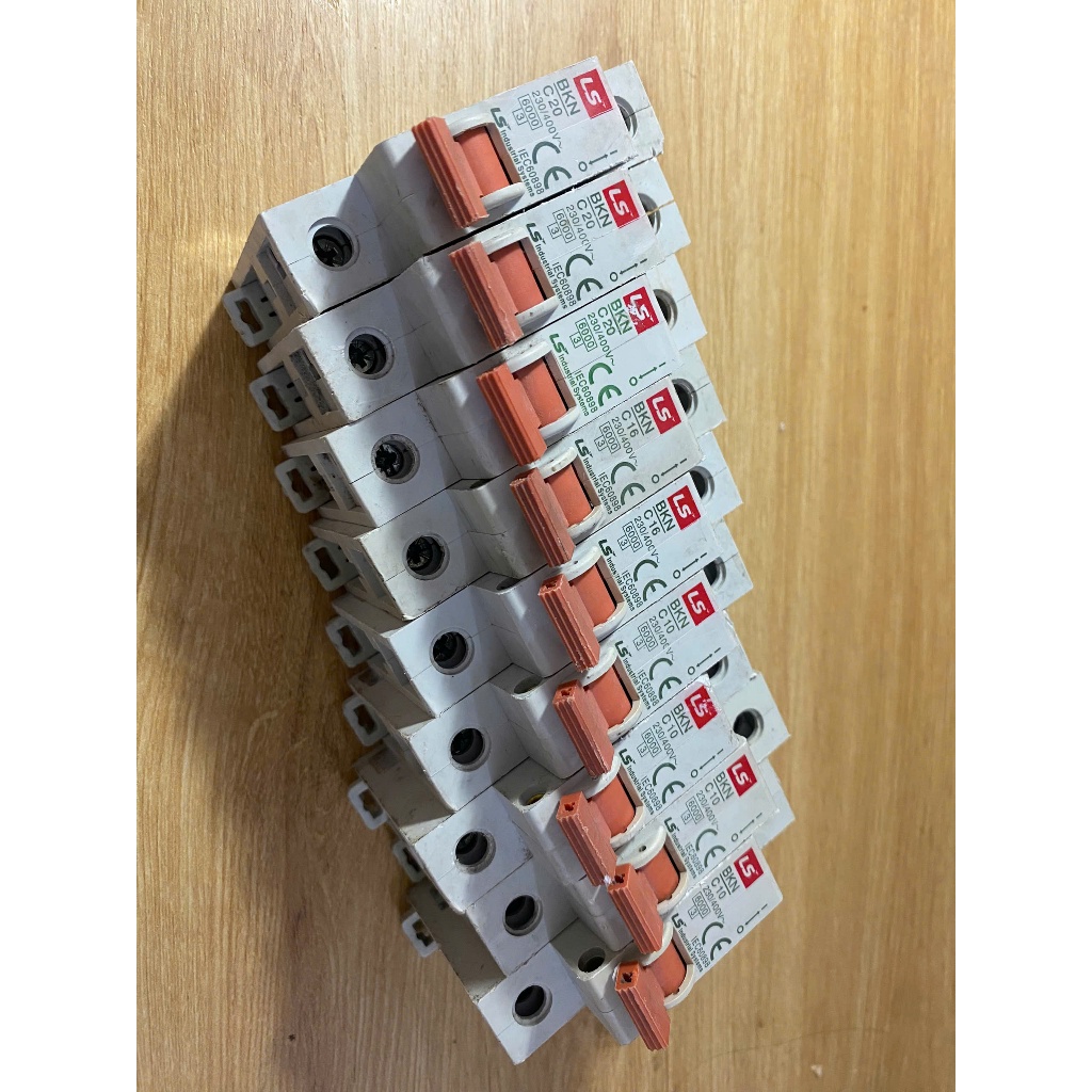 Cầu giao tự động Aptomat MCB 1 pha LS 6A 10A 16A 20A 40A, hàng dự án thanh lý