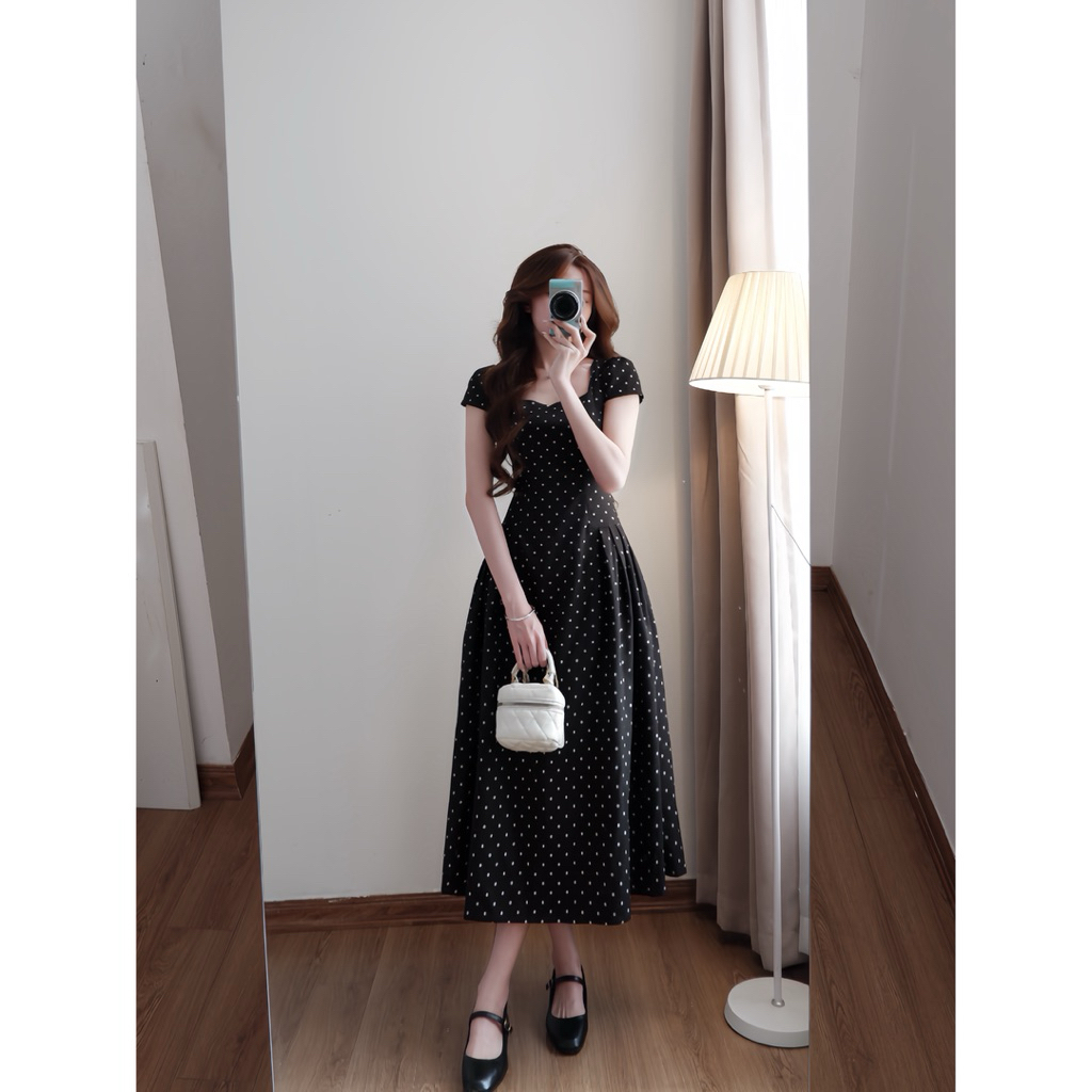 Váy chấm bi cổ vuông dáng xòe chiết li eo tay phồng hàn quốc xixeoshop - V80 | BigBuy360 - bigbuy360.vn