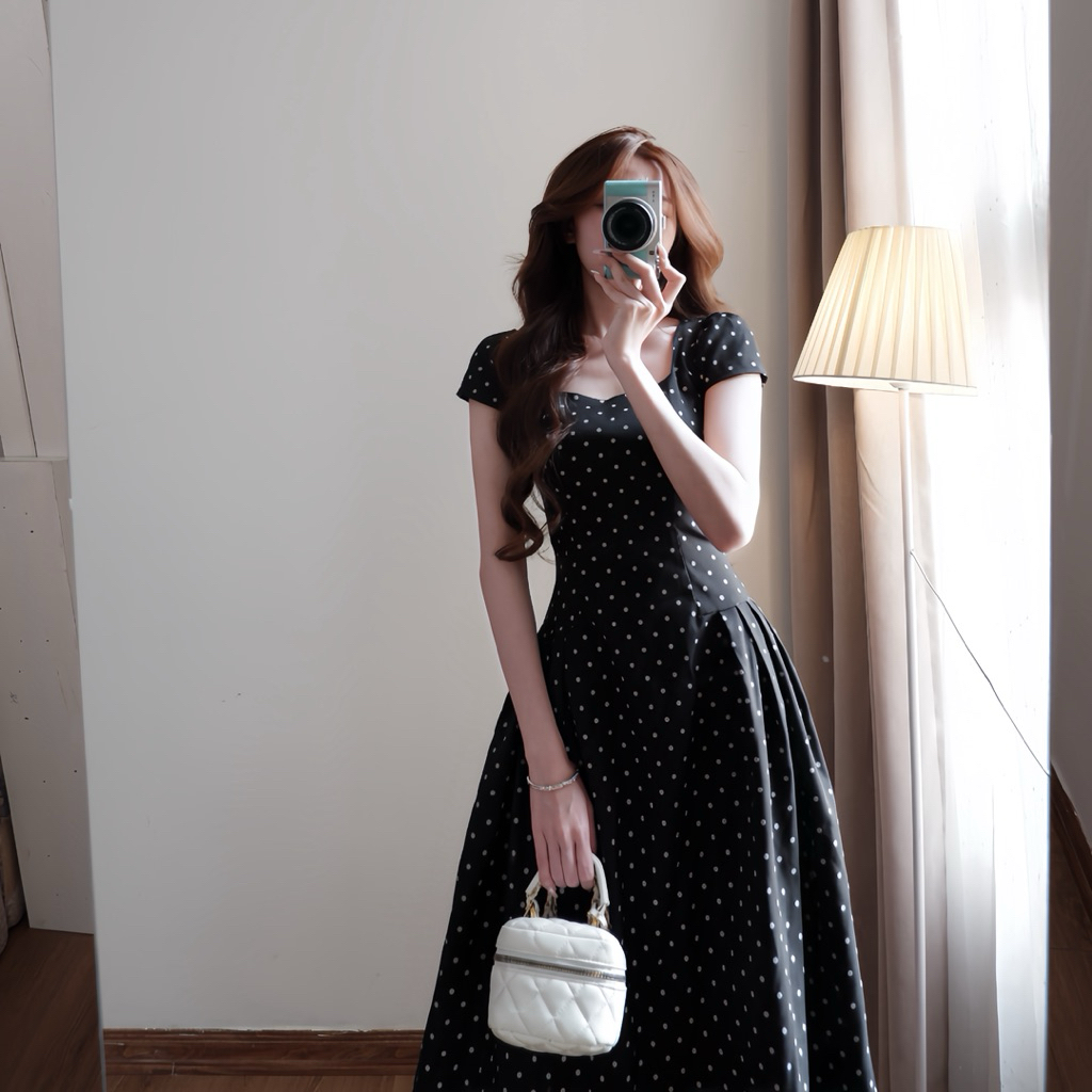 Váy chấm bi cổ vuông dáng xòe chiết li eo tay phồng hàn quốc xixeoshop - V80 | BigBuy360 - bigbuy360.vn