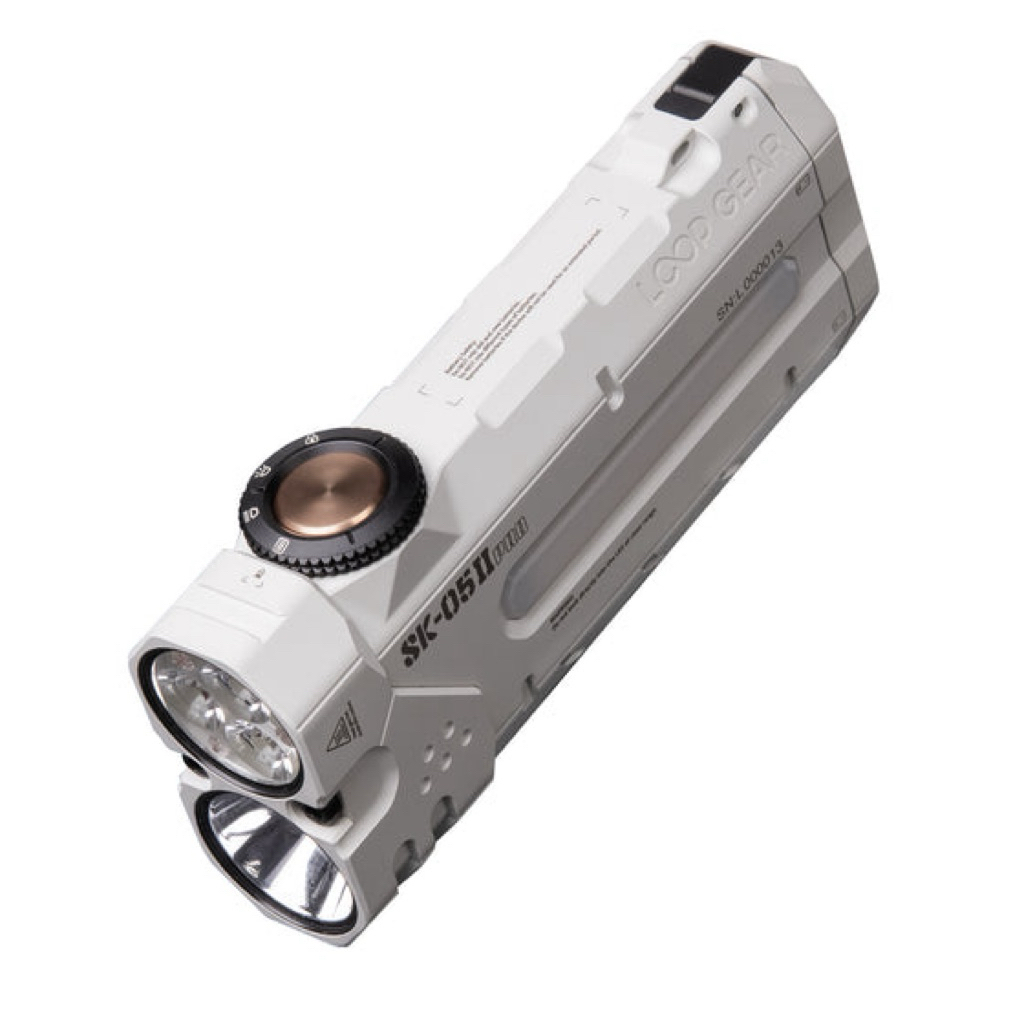 ĐÈN PIN LOOP GEAR SK05 Pro II độ sáng tới 5000 lumen xa 410m