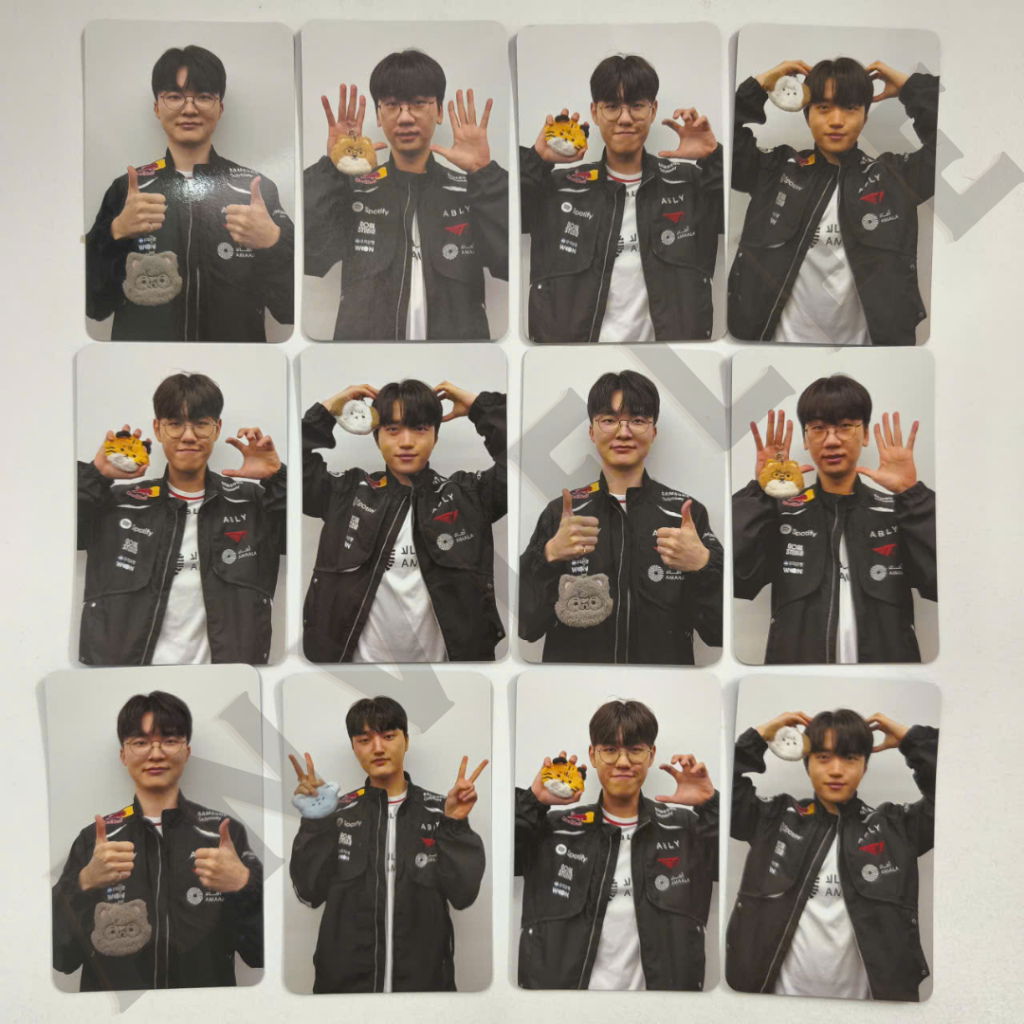 Thẻ bo góc T1 pouch merch 2025 2026 Doran Faker Oner Gumayusi Keria Peyz