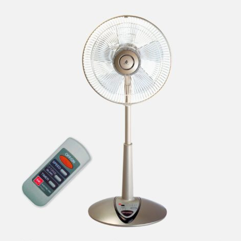 Quạt đứng, quạt lửng KDK P30KH có remote, hẹn giờ, NK Malaysia, BH 2 năm chính hãng
