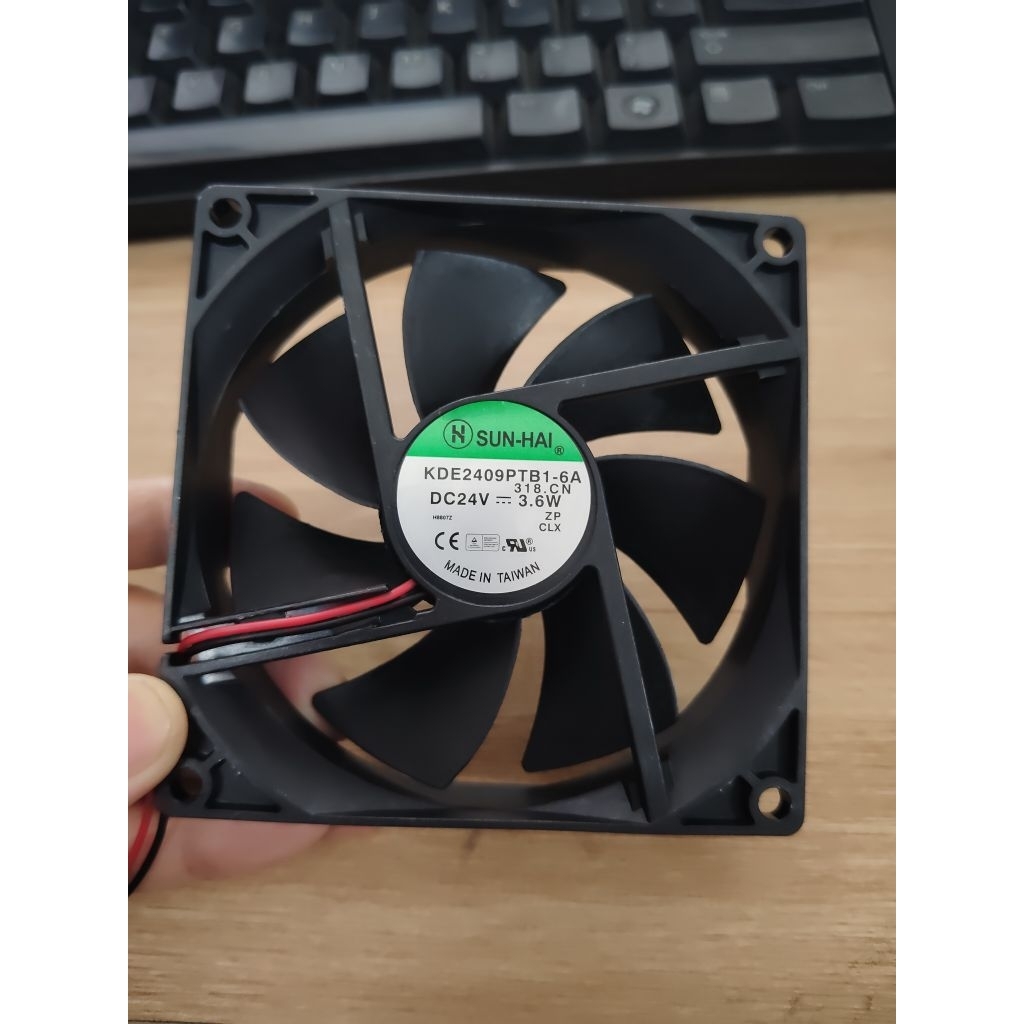 Quạt tản nhiệt 24v dành cho máy hàn 9cm