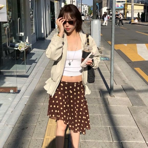 [SẴN-HOẢ TỐC] Chân váy cạp trễ Chấm Bi Dáng Xoè Ôm Eo Chân Váy Mini Bất Đối Xứng Chấm Bi cạp CV009