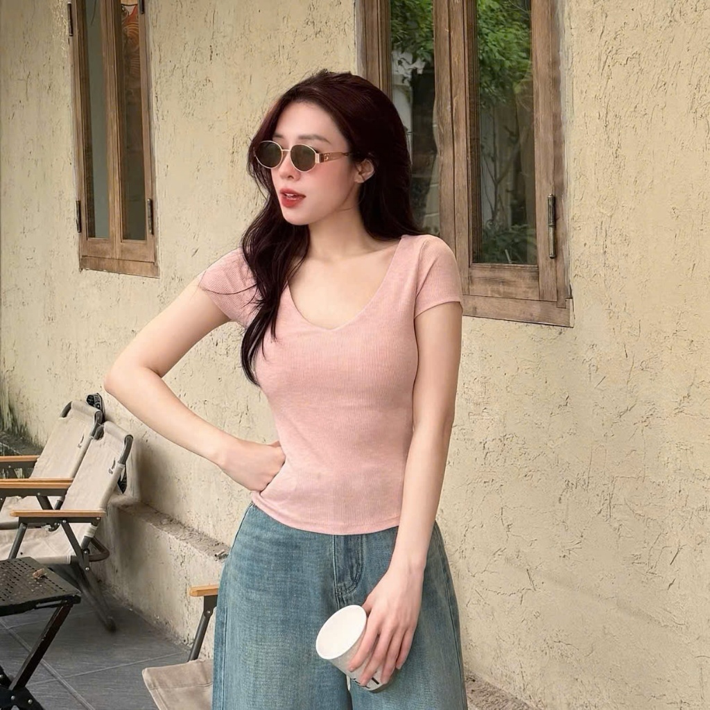 Áo Cộc Tay Cố Tim COCOLEN - Chất Liệu Tăm Muối Tiêu - Cao Cấp Thoáng Mát Co Giãn Tốt Gợi Cảm - A077 | BigBuy360 - bigbuy360.vn