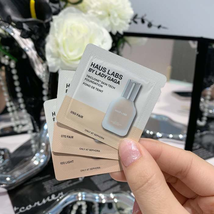(Sample) Haus Labs - Kem Nền Triclone Skin Tech Foundation 1ml