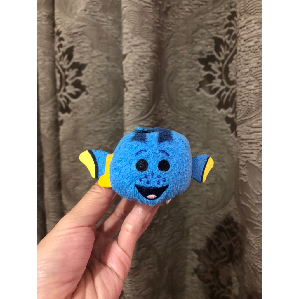 Gấu bông tsum cá dory