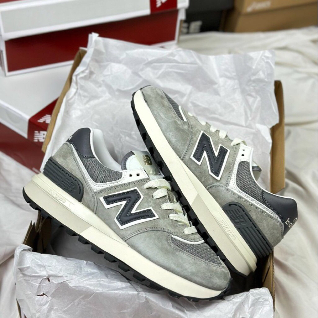 Giày Sneaker NB 574 Legacy Mầu Xám