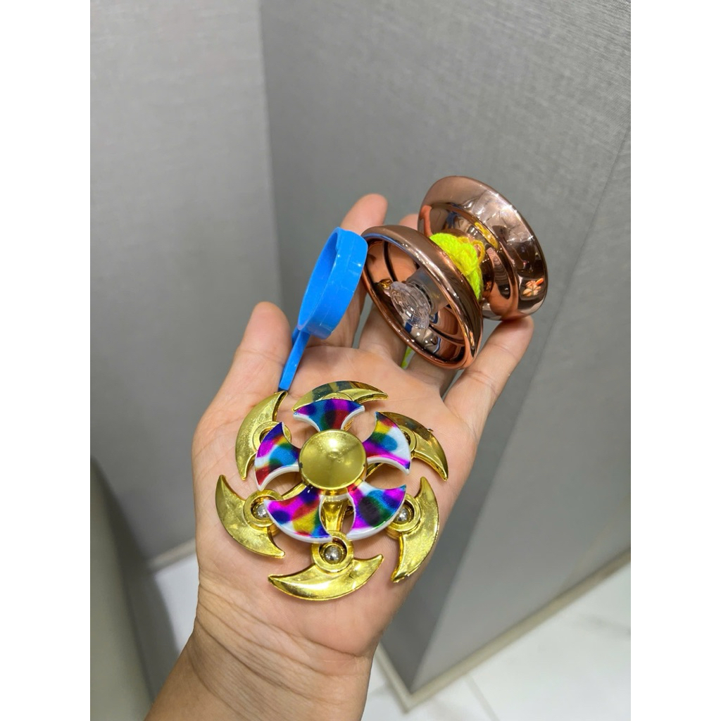 Đồ chơi con quay swinner kèm zozo cho bé
