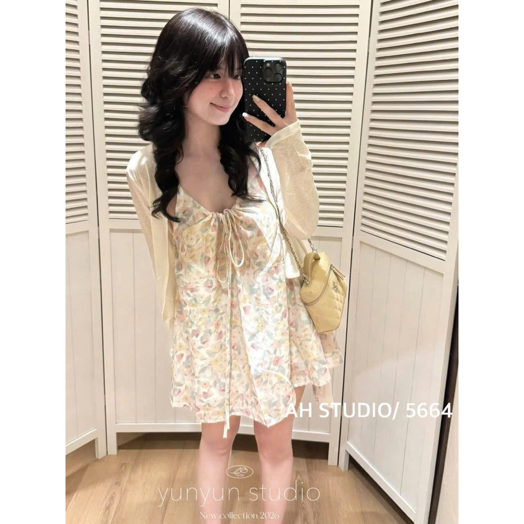 [Hàng sẵn] SET VÁY HAI DÂY BABYDOLL THÔ HOA HỒNG MIX ÁO CARDIGAN TRẮNG MỎNG NGỌT NGÀO | BigBuy360 - bigbuy360.vn