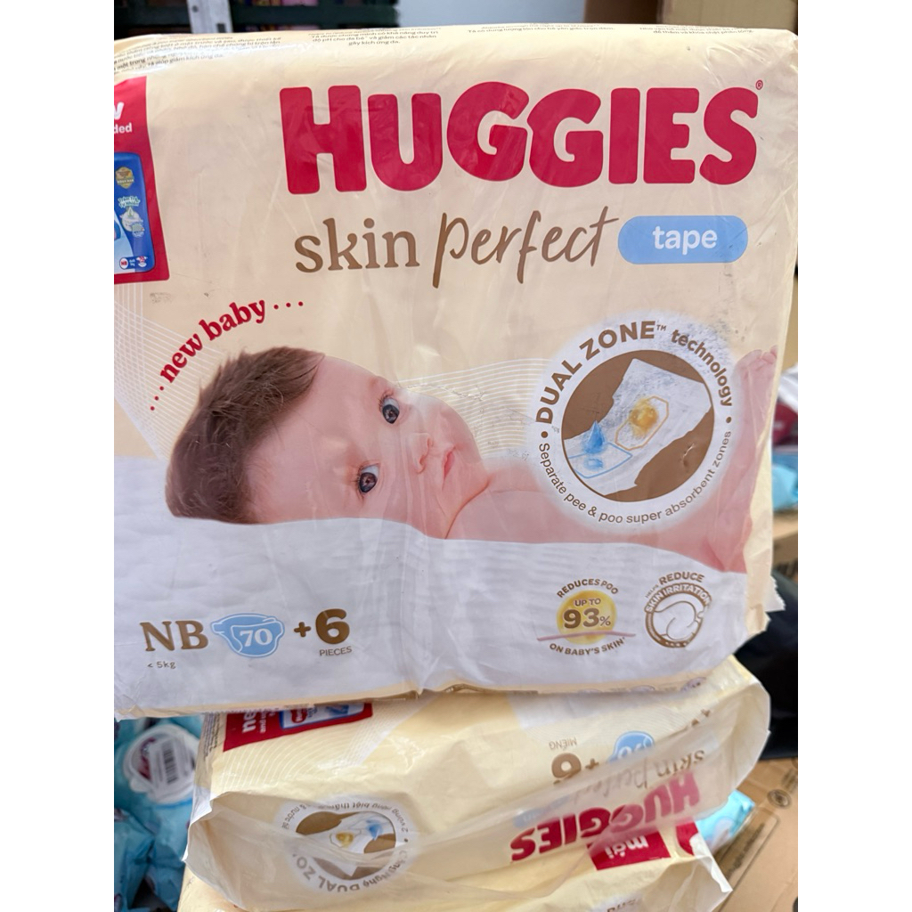 thanh lý NB70 huggies bao bì dơ dính keo date xa