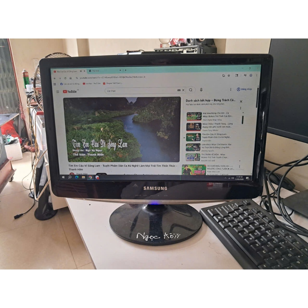 màn hình máy tính Samsung 19,3 inch - Model: B1930N -  đã qua sử dụng - (lỗi 1 kẻ chỉ dọc) bán thanh