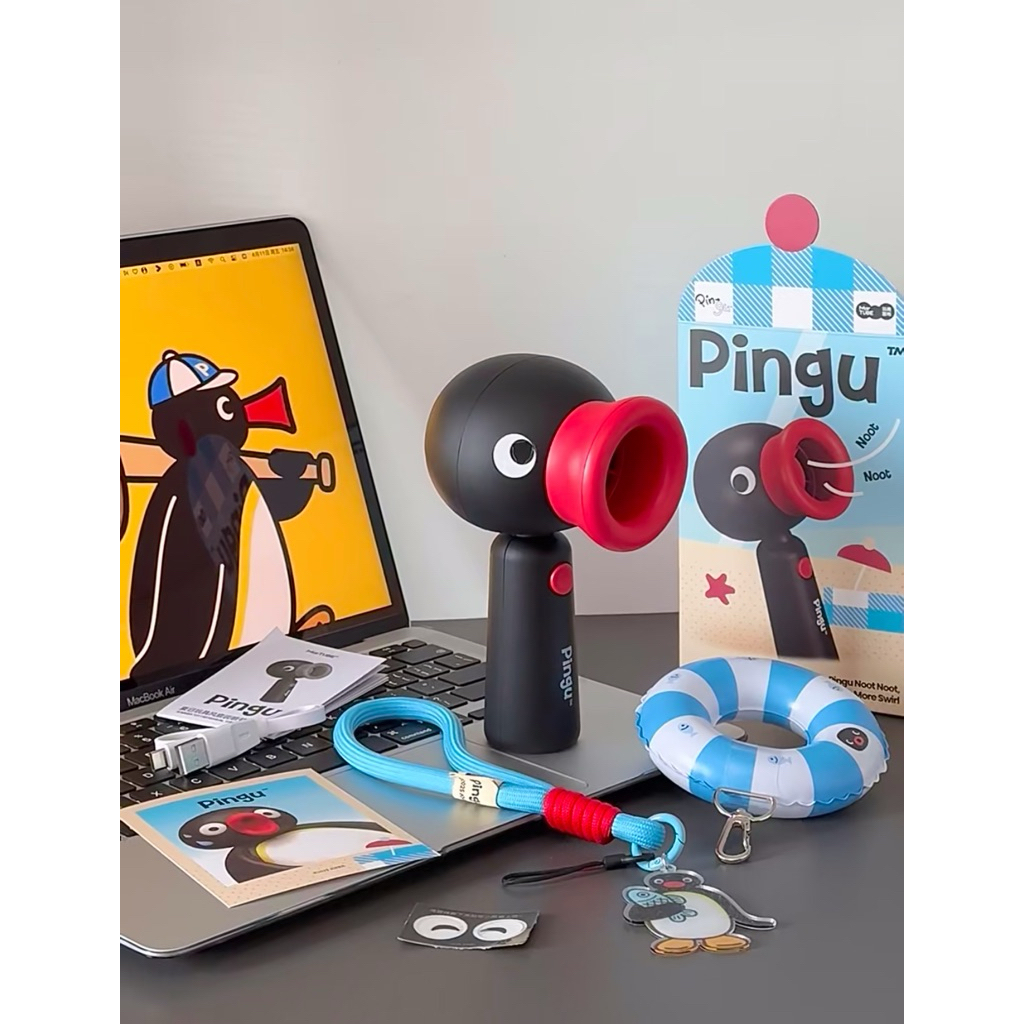 [Mua qua IG]Quạt cầm tay chim cánh cụt Pingu