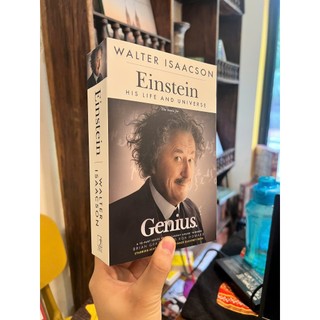 Sách - Einstein: His Life and Universe by Walter Isaacson | Biography / Science / Ngoại văn Tiểu sử