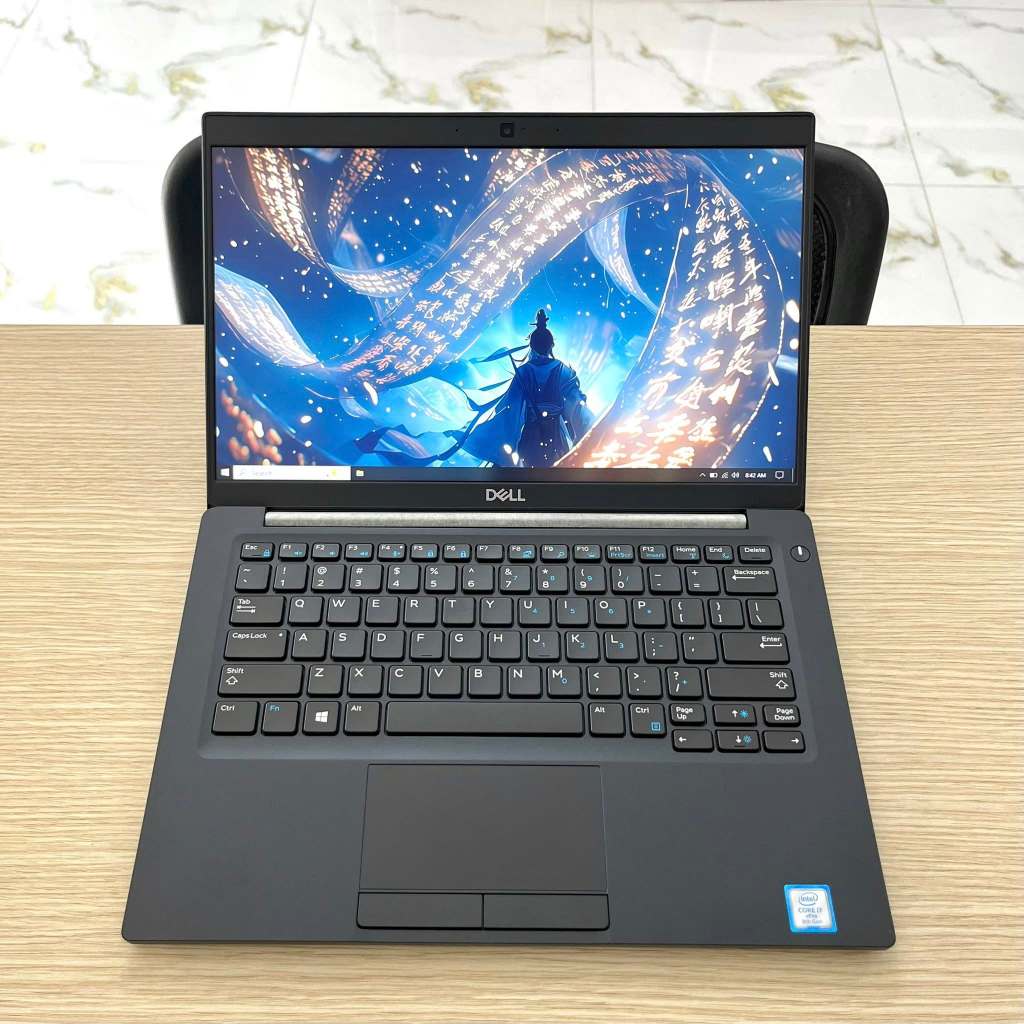 LAPTOP DELL LATITUDE 7390 i7 - 8650U/8GB/256GB