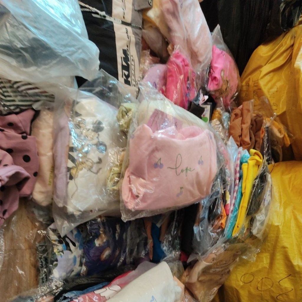 lộn xộn 10k đồ nít