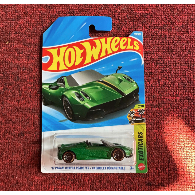 Xe mô hình Hot Wheels ‘17 Pagani Huayra Roadster