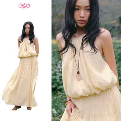 Set OLV áo và chân váy phù hợp đi biển Butter Halter Pleated Maxi mùa hè