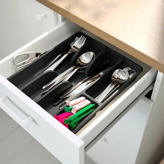 Khay nhựa màu 5 ngăn chia thìa dĩa muỗng nĩa đũa dao ăn KT 26x31x4.5cm của I_K_E_A
