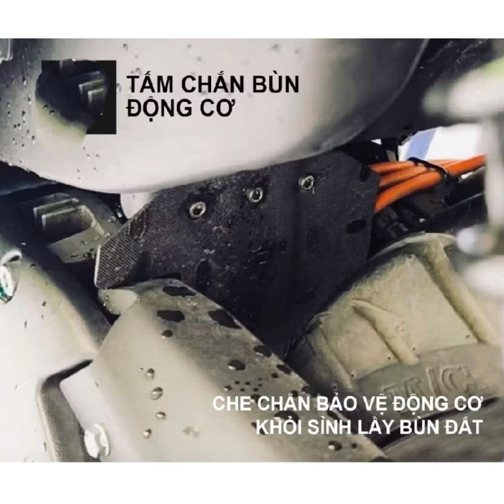 Miếng cao su chắn bùn ngay động cơ xe điện Datbike quantum