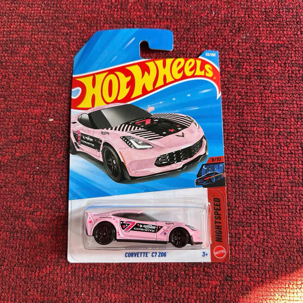 Xe mô hình Hotwheels Corvette C7 Z06 màu hồng
