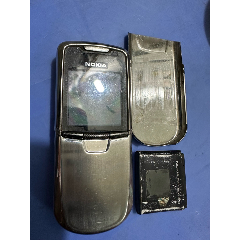 Xác điện thoại nokia 8800
