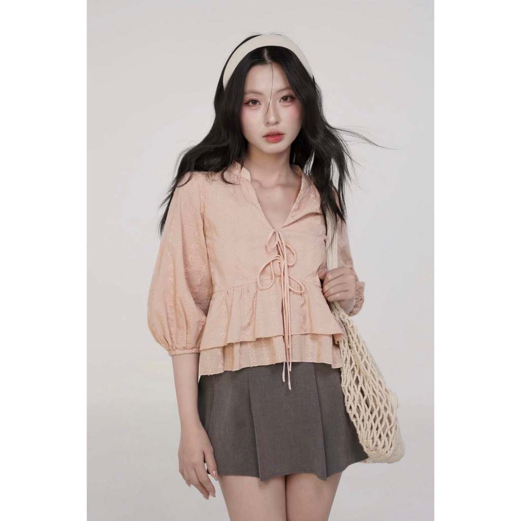 Áo IZZY - Áo Babydoll Hoạ Tiết Thêu Nổi GOLA DESIGNS