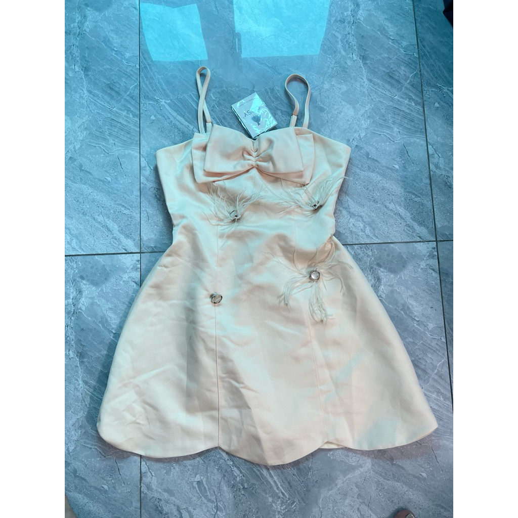 pass váy tiệc new tiểu thư  lỗi lông nhẹ hãng COSY size M