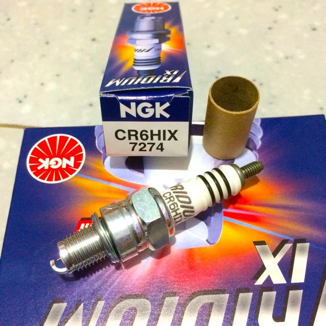 Bugi NGK Iridium CR6HIX 7274 - Chân Ngắn YAMAHA PG-1 PG1 Sirius Jupiter MADE IN JAPAN