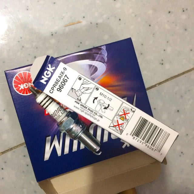 Bugi NGK Iridium CPR8EAIX-9 YAMAHA EXCITER 155 - R15 VÀ NHIỀU MẪU XE GẮN MÁY Made in Japan