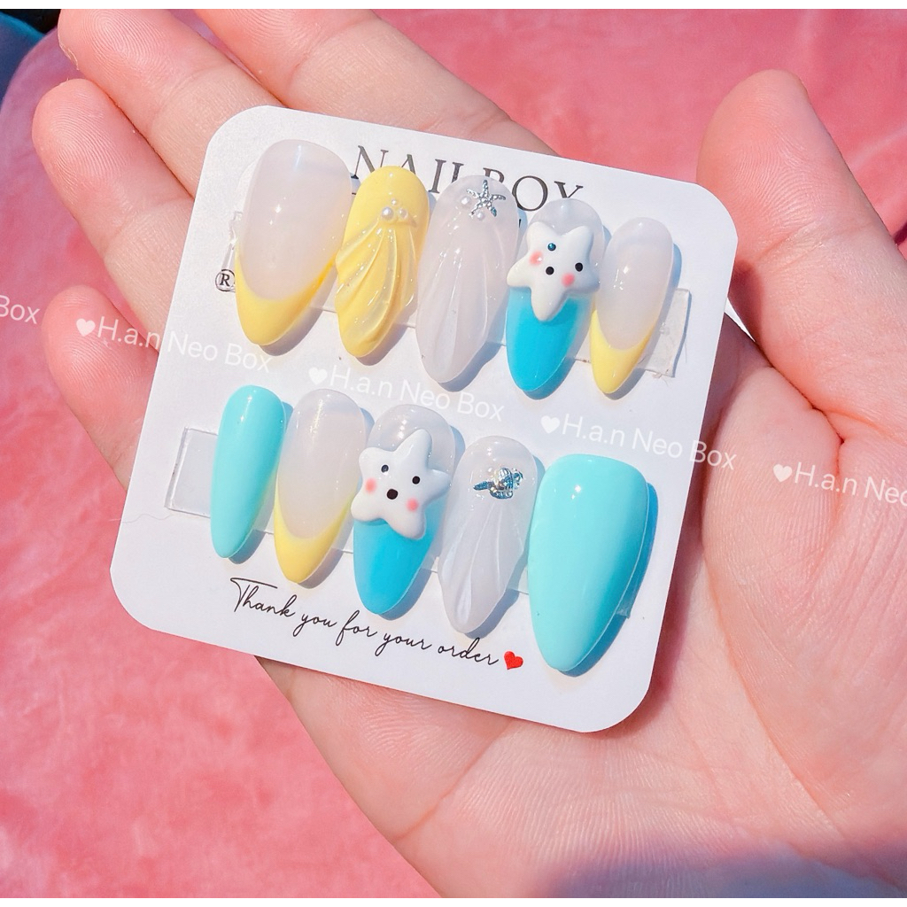 M71 Nail Box Thiết Kế Biển Xanh